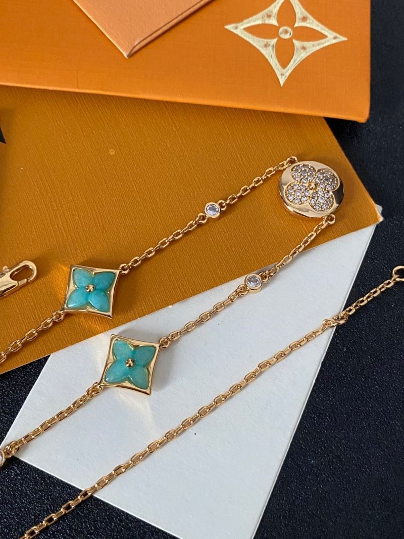 Louis Vuitton Necklaces